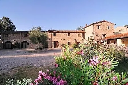 Apartamento Sleeps 5 Pool Wifi Carpini